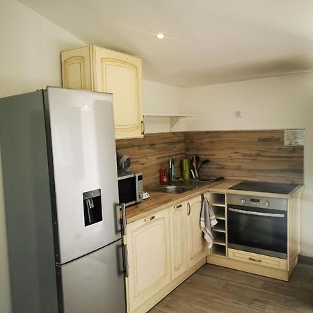 F2 indépendant dans villa - Le Muy Extérieur photo
